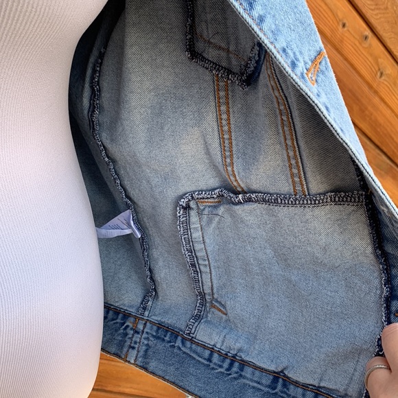 NEW Monopoly Game Denim Jacket Size Small - Picture 4 of 10